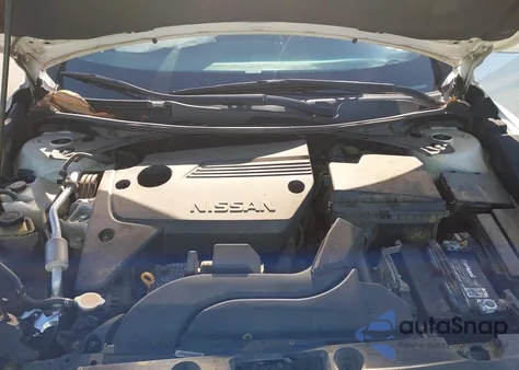 2017 Nissan Altima 2.5 Sr из США, поврежденный, VIN 1N4AL3AP7HC221054